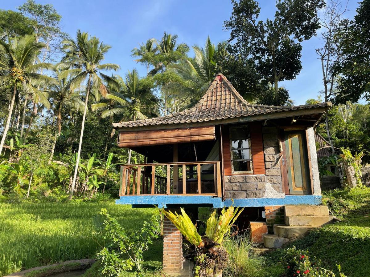 Oemah Tepi Sawah Villa Jatiluwih Exterior photo
